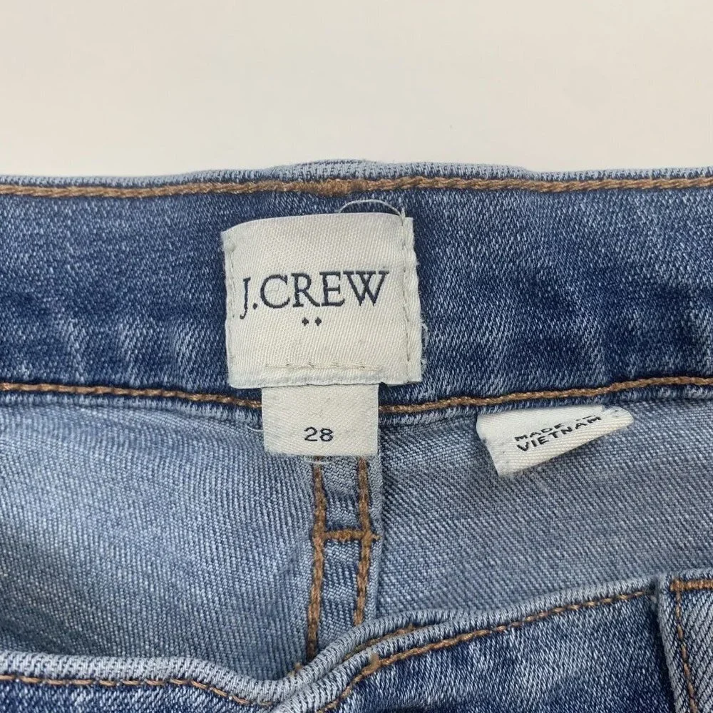 J Crew Jeans 28 Straight Leg Destroyed Distressed Medium Wash Women’s